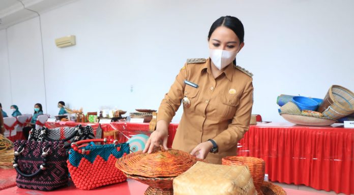Pemkab Landak Akan Bangun Pusat Oleh-Oleh Bantu Para UMKM Tahun 2022