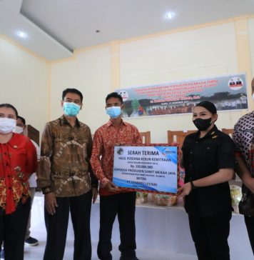 Bupati Landak : Wajib Bangun Kebun Plasma dan Bagikan Hasilnya Kepada Petani Mitra Perusahaan