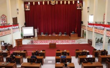DPRD Landak Gelar Rapat Perpindahan dan Penetapan Alat Kelengkapan