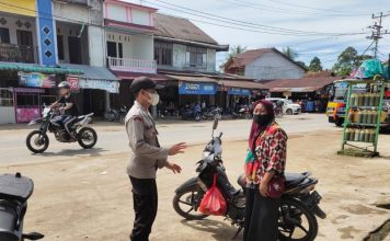Antisipasi Tindak Kejahatan, Polisi Lakukan Patroli di Pasar Karangan