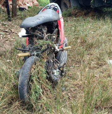 BREAKING NEWS: Sepeda Motor Vs Truk di Sekadau, Satu Korban Meninggal Dunia