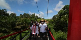 Panjang 100 Meter, Jembatan Gantung Ini Diklaim Terpanjang di Landak