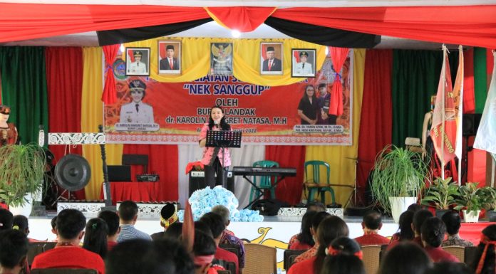 Bupati Landak Resmikan Perkumpulan PKSB “Nek Sanggup” Sekolah Kristen Agape