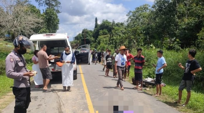 Lakalantas di Menjalin, Pengendara Sepeda Motor Tewas Dilokasi