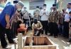 Wabup Ketapang Lakukan Peletakan Batu Pertama Pendirian Masjid Al- Fatihah