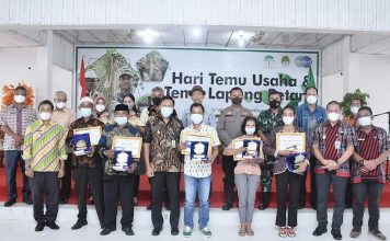 Bupati Ketapang Buka Kegiatan Hari Temu Usaha dan Temu Lapangan Petani
