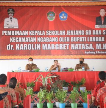Bupati Landak Berikan Pembinaan Guru, Kepala SD dan SMP Kecamatan Ngabang