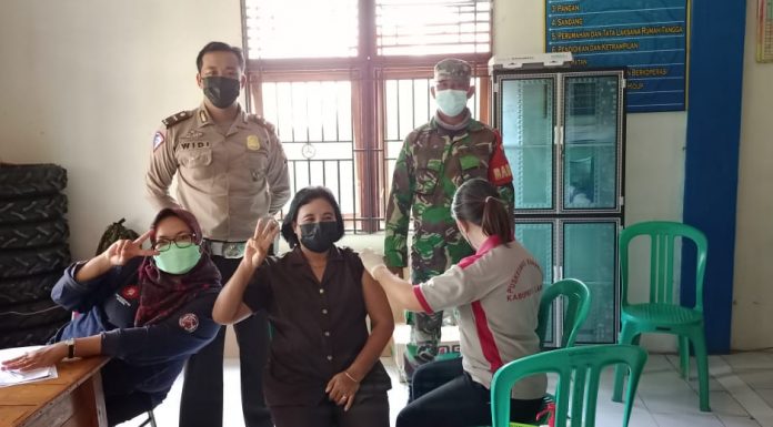 Vaksinasi Dosis Kedua dan Tiga Diikuti Antusias Masyarakat Mempawah Hulu