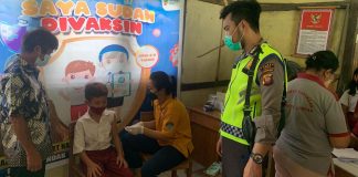 266 Anak Sekolah Dasar Ditiga Sekolah di Mempawah Hulu Ikuti Vaksinasi