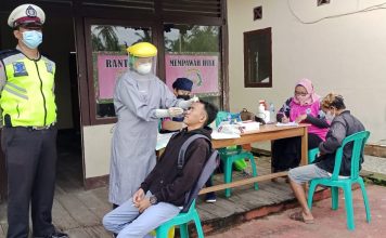 Tiga Orang Reaktif Hasil Swab Antigen Saat Pelaksanaan Operasi Yustisi di Mempawah Hulu