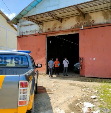 Antisipasi Penimbunan Minyak Goreng, Polisi Cek Gudang Toko di Ngabang