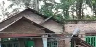 Dihantam Angin Puting Beliung, Sejumlah Rumah Warga di Desa Sampean Labusel Rusak