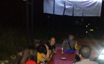 Operasi Pekat Kapuas 2022, Petugas Jaring Pengunjung Cafe Tidak Bawa Identitas Diri