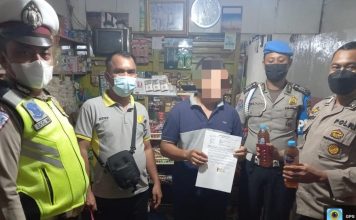 Petugas Temukan Warung Jual Miras di Menyuke Saat Gelar Operasi Pekat Kapuas 2022