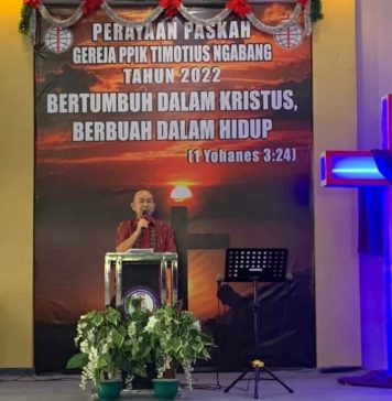 Pj Bupati Landak Hadiri PSDC di Gereja PPIK Timotius Ngabang
