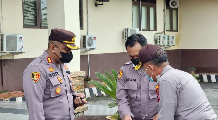 Pejabat Polres Landak Tandatangani Fakta Integritas Pencegahan dan Pemberantasan Korupsi