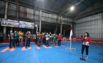 Bupati Karolin Resmi Buka Futsal Kota Intan Cup III