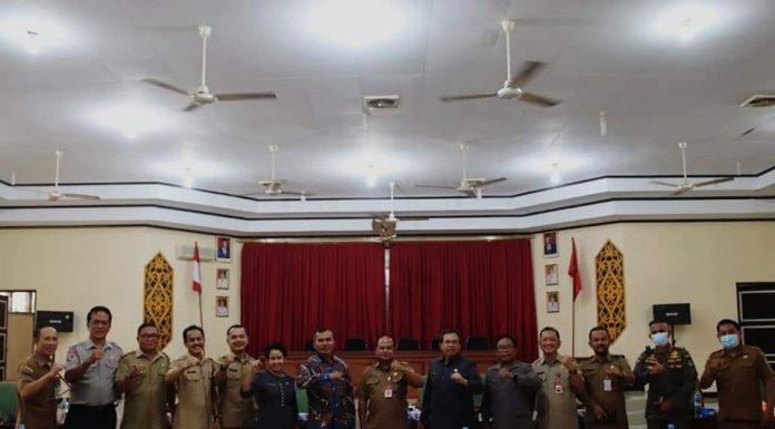 Bahas Nasib PTT, Komisi A DPRD Landak Gelar Rapat Dengan Mitra Kerja