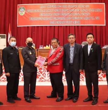 Pj Bupati Landak Sampaikan Pidato Pengantar Raperda Pertanggungjawaban Pelaksanaan APBD Tahun Anggaran 2021
