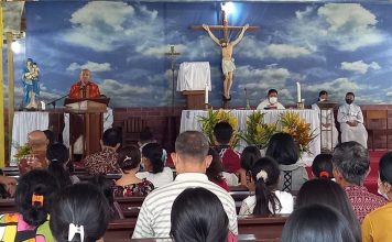Pj. Bupati Landak Ikuti Pelaksanaan Misa di Gereja ST Yohanes Pemandi Pahauman