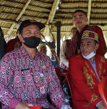 Staf Ahli Bupati Landak Hadiri Pembukaan Acara Adat Nyobeng, Gawia Nibak’ng Dayak Bidayuh Sebujit Tahun 2022