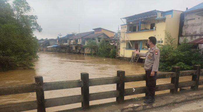 Inisensitas Curah Hujan Tinggi, Debit Air Sungai Menyuke Mulai Naik