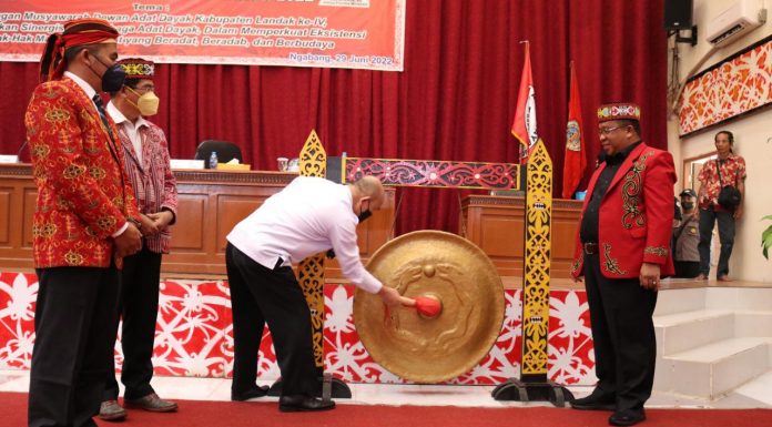 Pj Bupati Landak: Keberadaan DAD Wadah Aspirasi Masyarakat