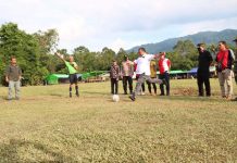 Ketua DPRD Landak Heri Saman Buka Turnamen Sepak Bola Pahuman Cup