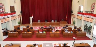 Heri Saman Pimpin Rapat Kerja Banggar DPRD dan TAPD Landak Bahasa KUA dan PPAS APBD 2023