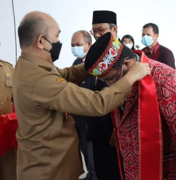 Heri Saman Jabat Ketua Forum Kewaspadaan Dini Landak Periode 2022-2025
