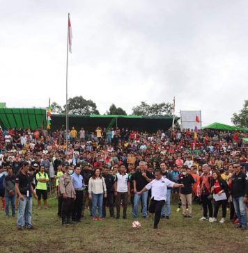 Heri Saman Buka Turnamen Sepak Bola Anik Cup 2022