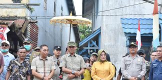 Wabup Ketapang Farhan Serahkan Hadiah Pemenang Lomba Kato Racing