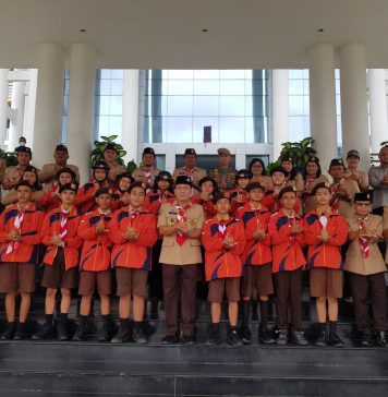 Sekda Landak Lepas Keberangkatan Peserta Jambore Nasional ke XI ke Cibubur Jakarta