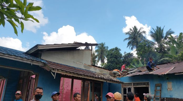 Satu Unit Rumah Warga di Menjalin Terbakar Saat Ditinggal Pemilik