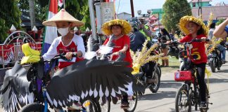 Amankan Lomba Sepeda Hias dan Landak Fashion Carnaval Personel Polres Landak Dikerahkan
