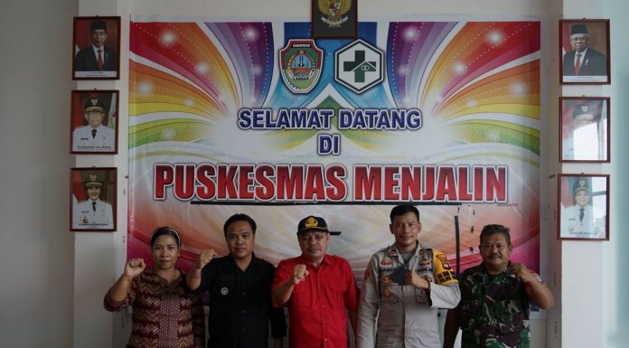 Dinkes Landak Intruksikan Puskesmas Gencar Laksanakan Vaksinasi Booster Bagi Masyarakat