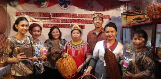 Landak Ikut Pamerkan Produk UMKM Pada Acara Pameran Pelaku Usaha di Pontianak