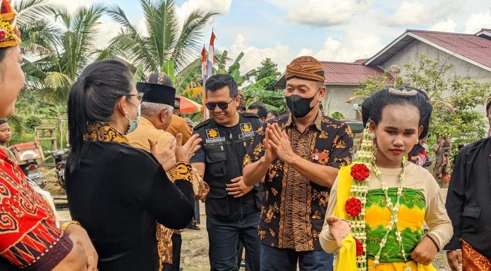 Hadiri Grebek Suro Paguyuban Jawa, Sekda Landak Ajak Masyarakat Terus Lestarikan Budaya dan Tradisi