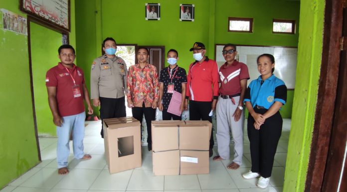 Sejumlah Logistik Pilkades Banyuke Hulu Mulai Didistribusikan ke Tingkat Desa