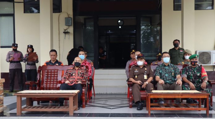 Pj Bupati Samuel Harapkan Pilkades Serentak Kabupaten Landak Berjalan Aman