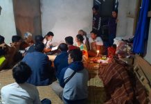 Pulang Dari Hutan, Istri Dapati Suami Tergeletak Dikamar Mandi Usai Tenggak Racun Rumput