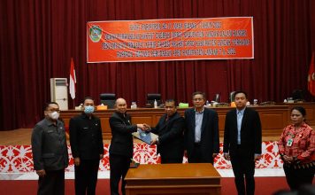 DPRD dan Pemkab Landak Setujui Raperda Perubahan APBD Tahun Anggaran 2022 Diperdakan