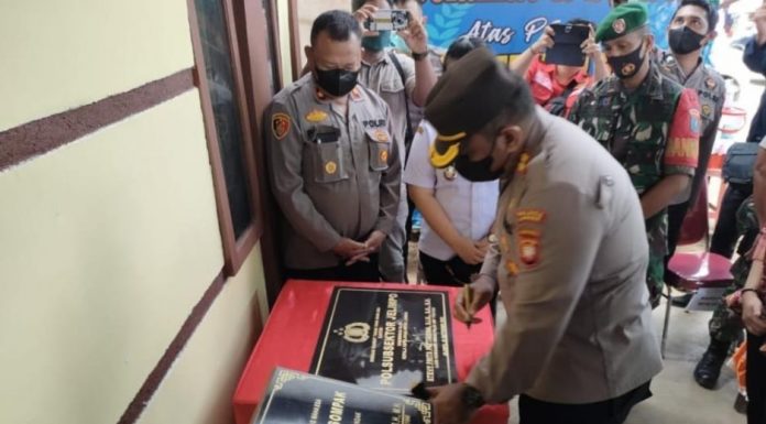 Ciptakan Rasa Aman Dua Polsubsektor Polres Landak Diresmikan