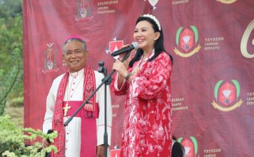 Karolin Nilai Dunia Pendidikan di Landak Semakin Maju