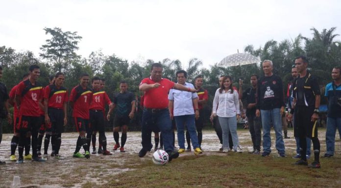 32 Tim Berlaga Dalam Turnamen Sepak Bola Nahaya CUP III, Heri Saman Minta Junjung Tinggi Sportivitas Bertanding