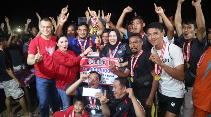 Turnamen Tebedak Cup III Resmi Ditutup, Karolin Harapkan Lahir Bibit Atlet Dari Desa