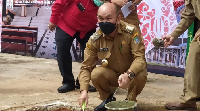 Pembangunan Gereja Salib Suci Ngabang Dilanjutkan, Pj Bupati Samuel : Pemda Siap Bersinergi dan Bekerjasama