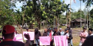 Pengalihan Penerima BLT DD Diduga Tidak Dimusyawarahkan, Warga Geruduk Kantor Desa Rantau Panjang