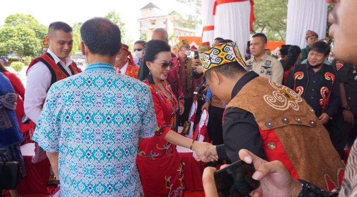 23 Tahun Pemda Landak, Karolin : Gotong Royong Untuk Landak Hebat