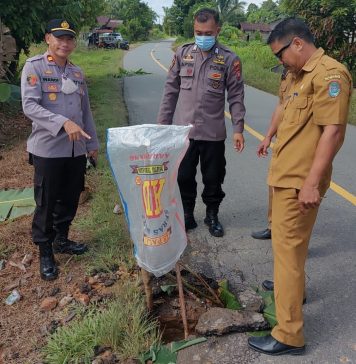 Akibat Gorong-Gorong Rusak, Air Genangi Halaman Rumah Warga di Dusun Tanjam Menjalin